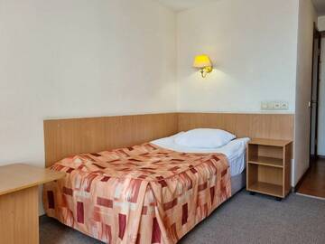 Эконом одноместный в Гостинице Амакс Сафар-отель